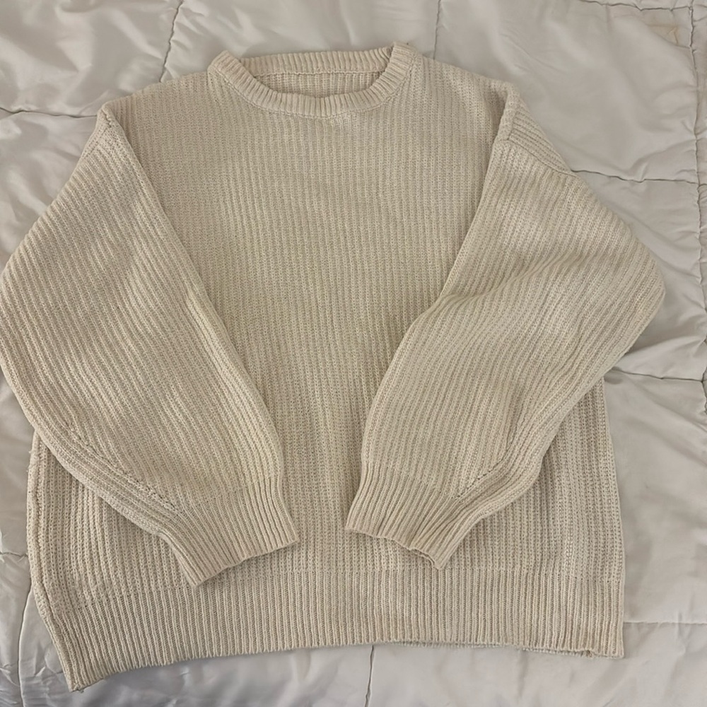 Off white/cream oversize knit sweater (M) - Picture 1 of 4